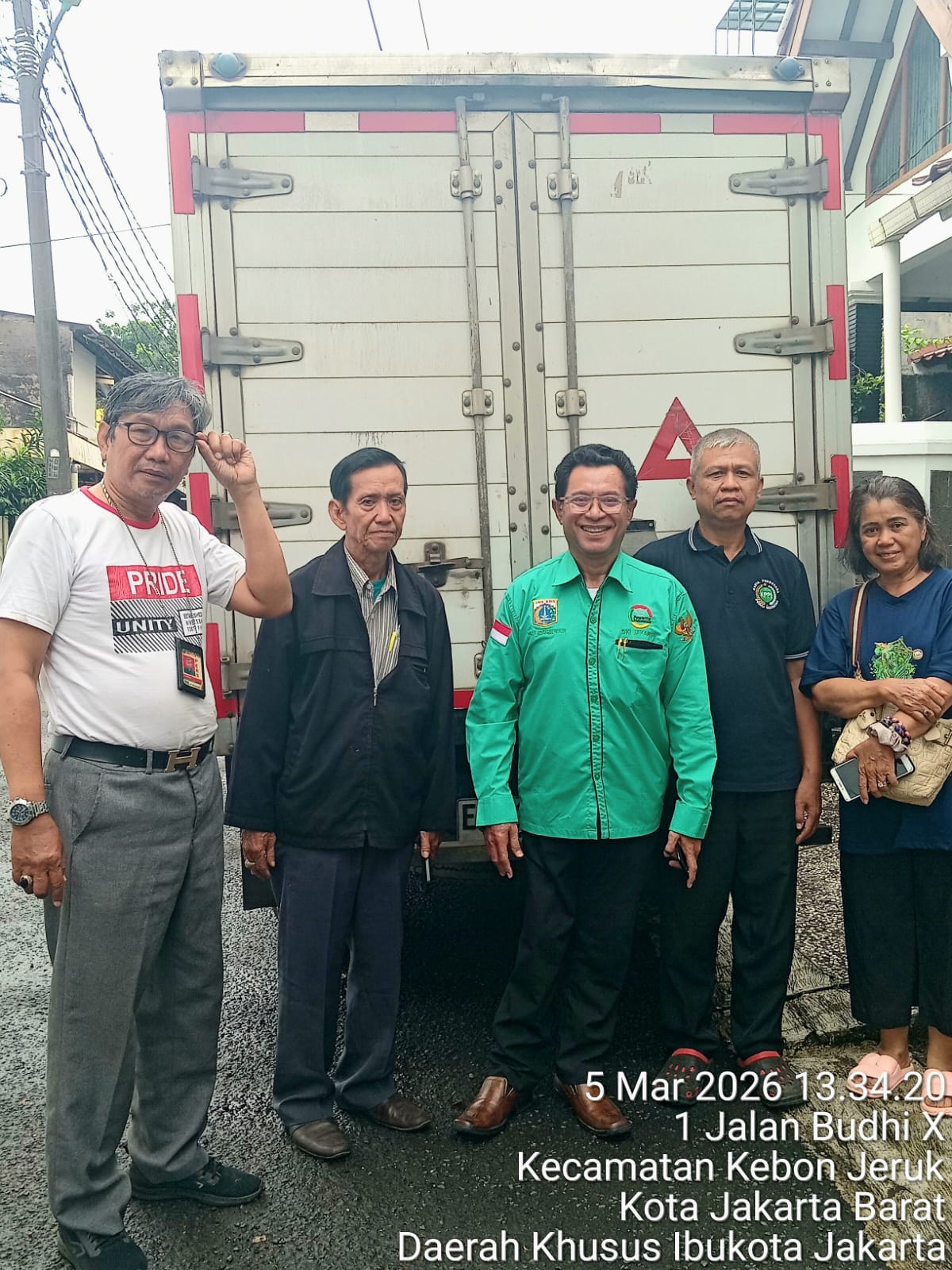 Di Bulan Ramadhan, Panji Gumilang Berbagi Kasih: 100 Paket Sembako untuk PEWARNA Indonesia