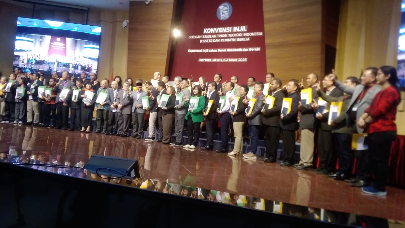 Ribuan Akademisi dan Pemimpin Gereja Berkumpul di Jakarta, Konvensi Injil Tegaskan Injil Tetap Pusat Pendidikan Teologi