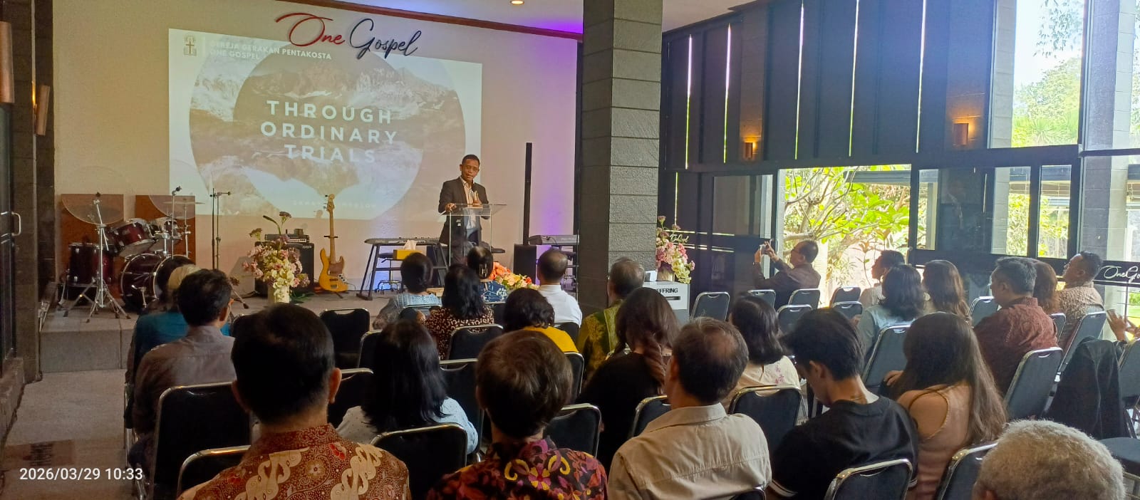 Pemimpin Turun Tangan! Pdt. Sahaya Simbolon Buktikan Visi Bukan Sekadar Kata di Perintisan One Gospel Cimahi